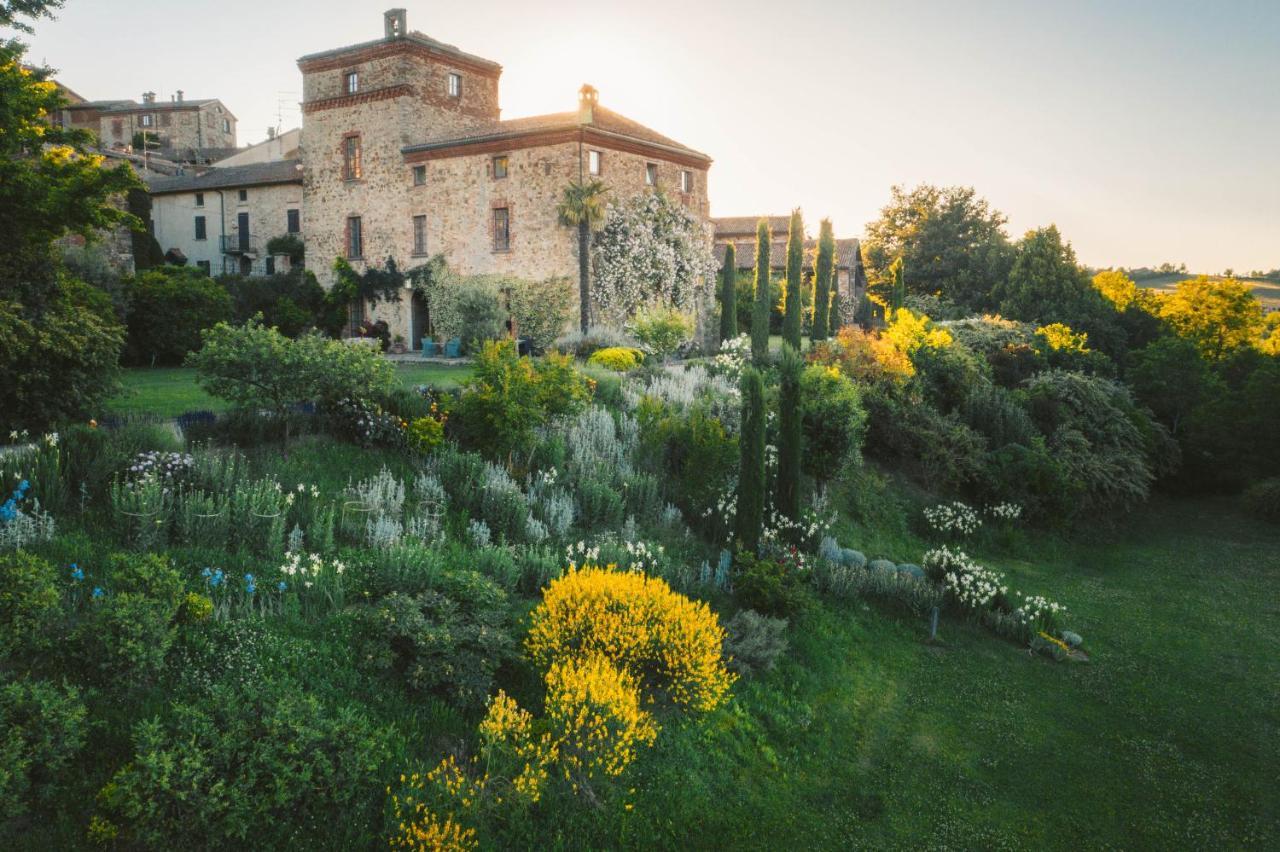 Il Castello Di * Tassara