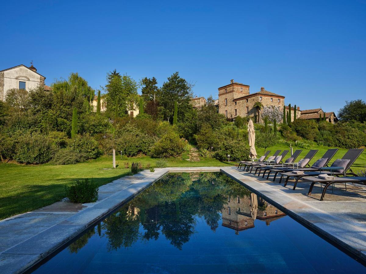 Il Castello Di *